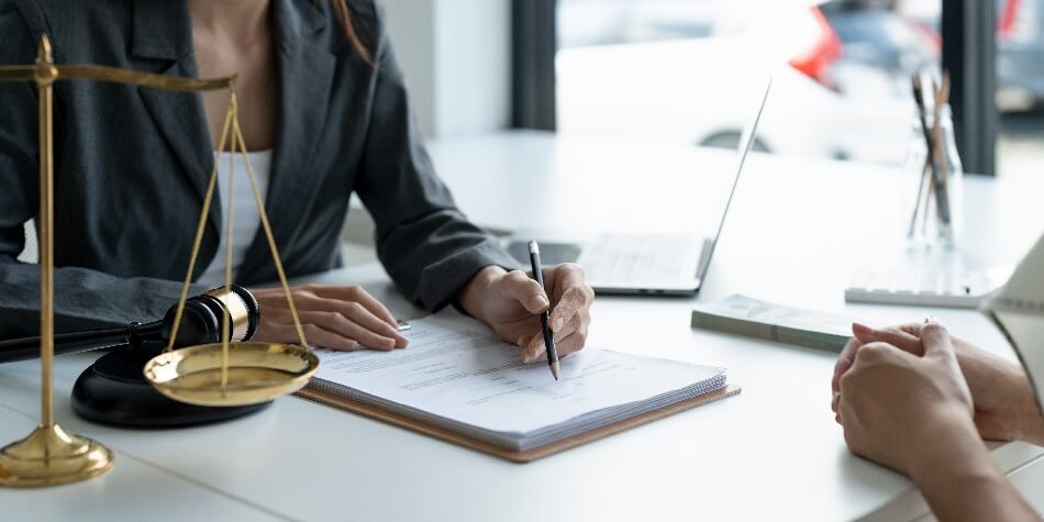 contrat à rédigé de manière certifiée